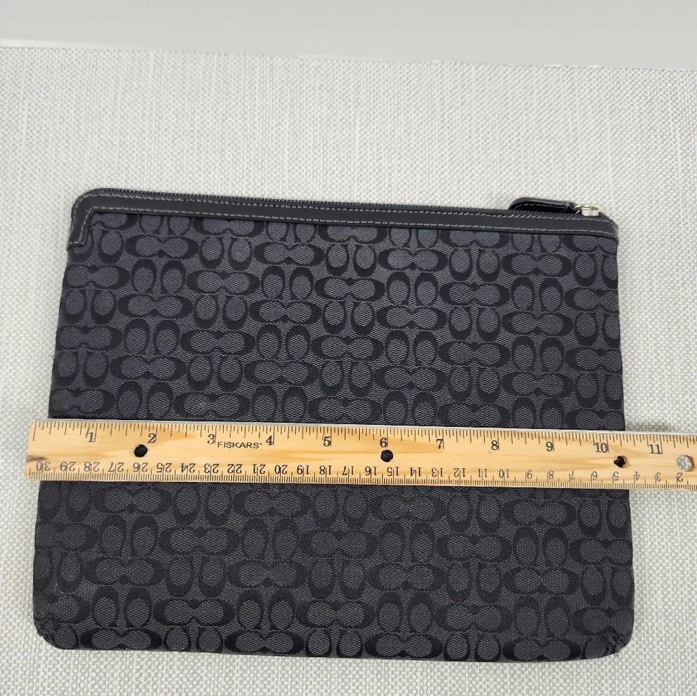 Coach Black Gray Signature C Padded IPad Tablet Sleeve Fabric